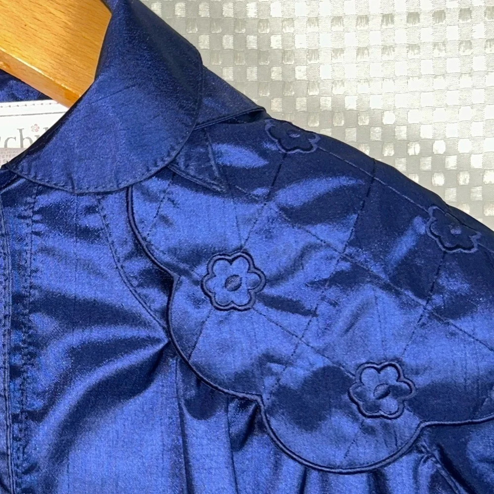 Vintage Rothschild Hooded Jacket for Young Girl. Embroidered Trim Sz 6 blue navy